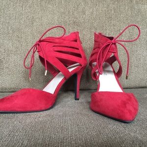 Sexy red heels 9W